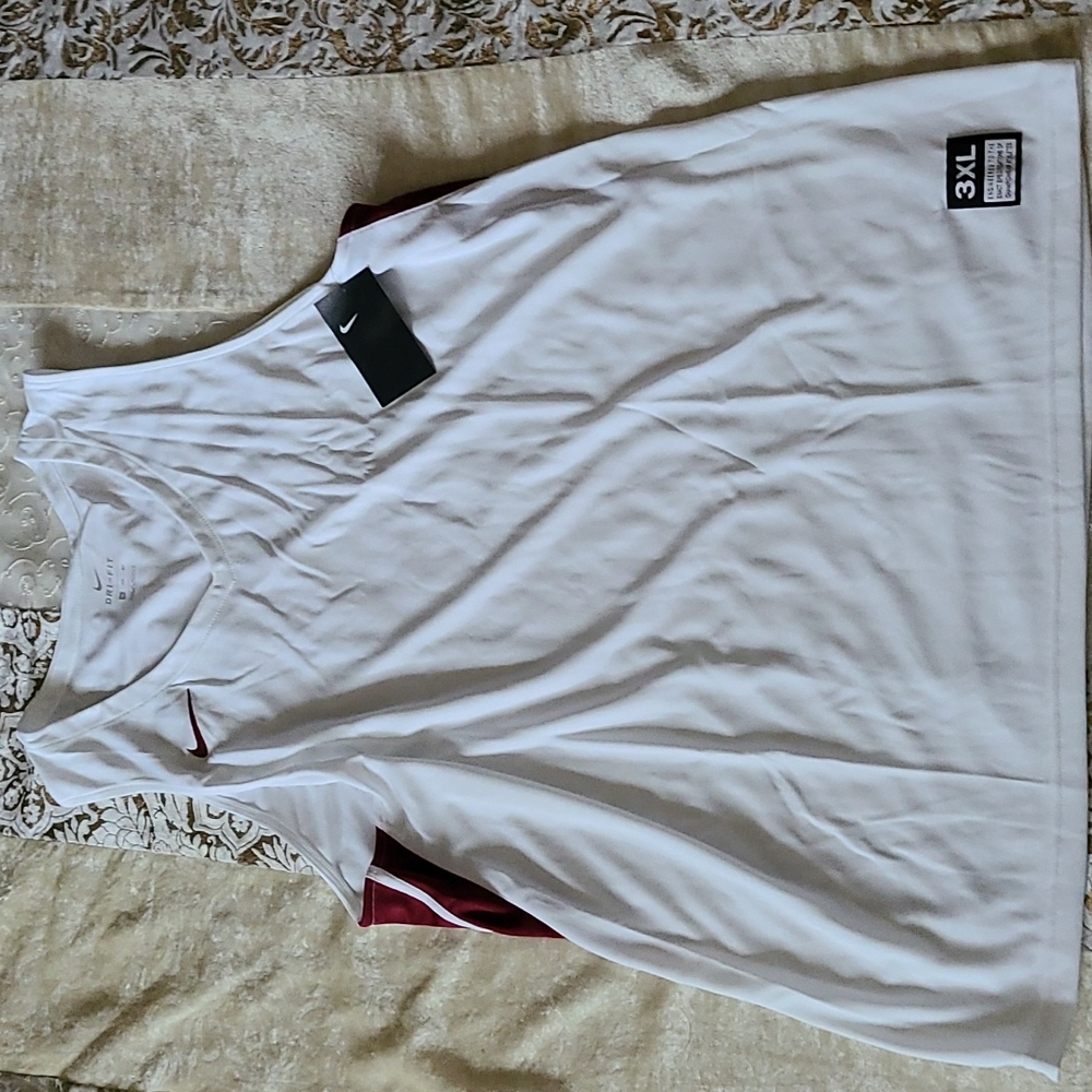 LAST 1 !!! Nike XXL/2XL Dri-FIT Basketball Tee